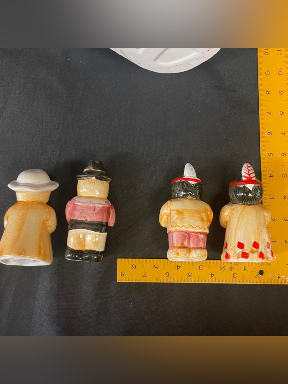 Vintage 5 Pc Thanksgiving Table Set Turkey Napkin Holder, Salt & Pepper Shakers - Picture 7 of 11